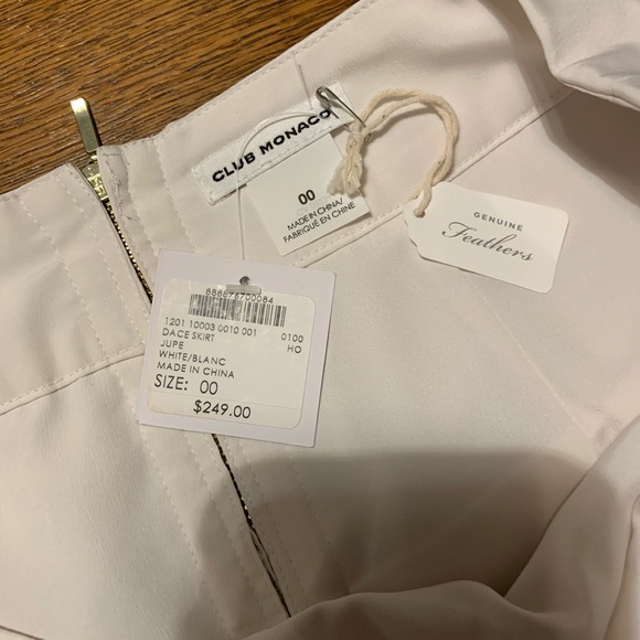 Club Monaco Dace Skirt - Picture 6 of 7